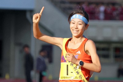 埼玉栄が優勝　2年連続28回目の都大路へ　高校駅伝・埼玉女子