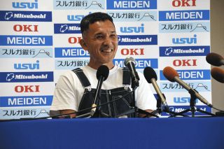 「マイアミの奇跡」伊東輝悦選手、笑顔の引退会見「明日ゴンさんに謝りに行かないと…」【一問一答】