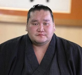 横綱照ノ富士が九州場所休場　２場所連続、調整に遅れ