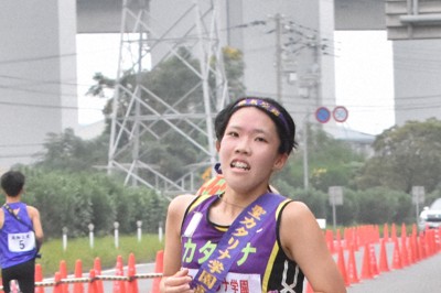 聖カタリナが都大路へ　女子・高校駅伝四国大会