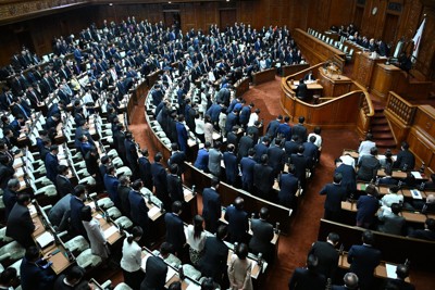 臨時国会召集、政治資金規正法など論戦へ　少数与党、難しいかじ取り