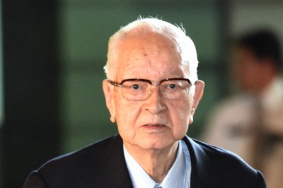 渡辺恒雄・読売新聞グループ本社代表取締役主筆死去　政界から悼む声