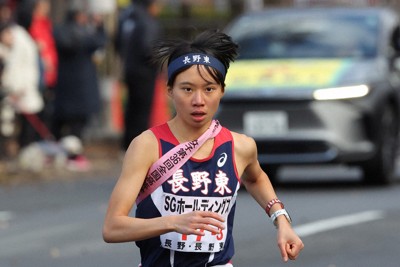 長野東、唯一の3年生　「留学生区間」で粘って優勝　高校駅伝女子